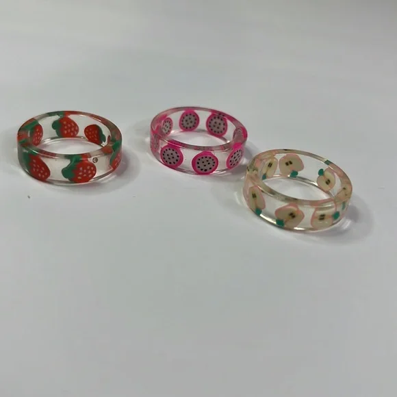 10 set resin fruit rings - Picture 7 of 8